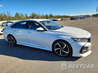 Czwarte zdjęcie samochodu z boku: 2019 HONDA ACCORD SPORT VIN:1HGCV1F30KA175577 - miniatura