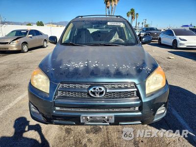 Piąte zdjęcie samochodu w środku: 2010 TOYOTA RAV4 BASE VIN:JTMKF4DV4A5017456 - miniatura