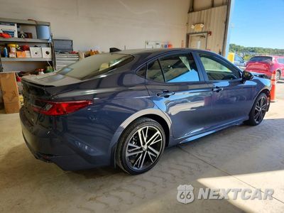 Trzecie zdjęcie samochodu z tyłu: 2026 TOYOTA CAMRY XSE VIN:4T1DAACK7TU775812 - miniatura