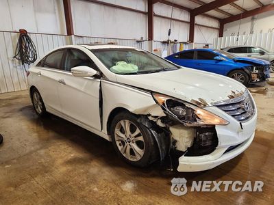 Czwarte zdjęcie samochodu z boku: 2011 HYUNDAI SONATA LIMITED VIN:5NPEC4ACXBH132931 - miniatura