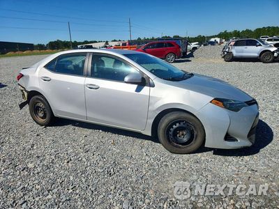 Czwarte zdjęcie samochodu z boku: 2019 TOYOTA COROLLA L VIN:5YFBURHE0KP949266 - miniatura