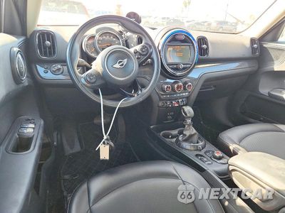 Zdjęcie 8 z 12 samochodu: 2017 MINI COOPER COUNTRYMAN VIN:WMZYS7C37H3E06785 - miniatura