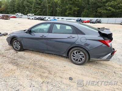 Drugie zdjęcie samochodu z przodu: 2024 HYUNDAI ELANTRA BLUE VIN:KMHLM4DJ0RU093051 - miniatura