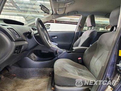 Zdjęcie 7 z 12 samochodu: 2010 TOYOTA PRIUS II VIN:JTDKN3DU8A0209481 - miniatura