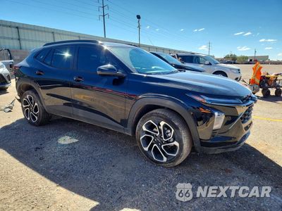 Czwarte zdjęcie samochodu z boku: 2026 CHEVROLET TRAX 2RS VIN:KL77LJEP4TC121065 - miniatura