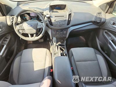 Zdjęcie 8 z 13 samochodu: 2018 FORD ESCAPE SE VIN:1FMCU0GD8JUC70075 - miniatura