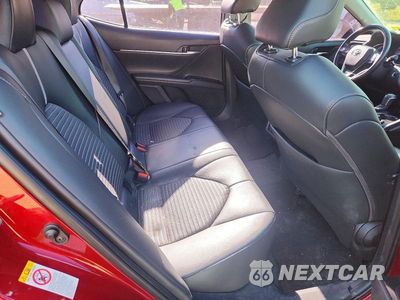 Zdjęcie 10 z 12 samochodu: 2018 TOYOTA CAMRY SE VIN:4T1B11HK9JU657550 - miniatura