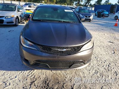Piąte zdjęcie samochodu w środku: 2015 CHRYSLER 200 S VIN:1C3CCCBGXFN667190 - miniatura