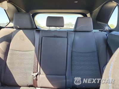 Zdjęcie 10 z 13 samochodu: 2023 TOYOTA RAV4 SE VIN:JTM16RFV0PD106624 - miniatura