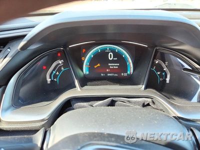 Zdjęcie 9 z 12 samochodu: 2017 HONDA CIVIC EX VIN:SHHFK7H54HU430316 - miniatura