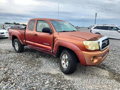 Czwarte zdjęcie samochodu z boku: 2005 TOYOTA TACOMA PRERUNNER ACCESS CAB VIN:5TETU62N55Z008910 - miniatura