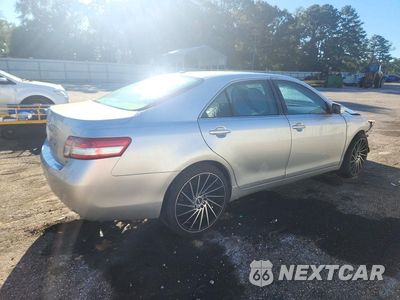 Trzecie zdjęcie samochodu z tyłu: 2011 TOYOTA CAMRY LE VIN:4T1BF3EK2BU738442 - miniatura