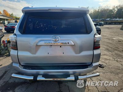 Zdjęcie 6 z 13 samochodu: 2015 TOYOTA 4RUNNER SR5 VIN:JTEBU5JR5F5260652 - miniatura