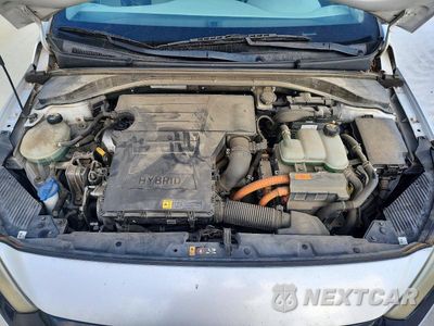 Zdjęcie 11 z 12 samochodu: 2017 HYUNDAI IONIQ SEL VIN:KMHC75LCXHU024589 - miniatura