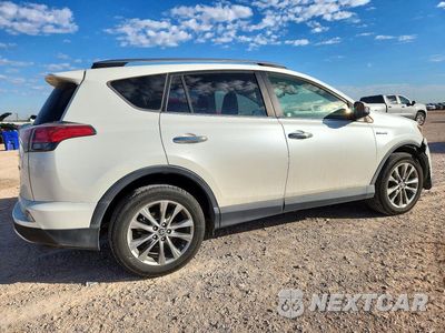 Trzecie zdjęcie samochodu z tyłu: 2017 TOYOTA RAV4 HV LIMITED VIN:JTMDJREV0HD110039 - miniatura