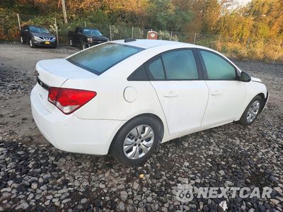 Trzecie zdjęcie samochodu z tyłu: 2015 CHEVROLET CRUZE LS VIN:1G1PA5SGXF7281865 - miniatura