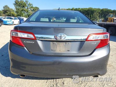 Zdjęcie 6 z 12 samochodu: 2012 TOYOTA CAMRY SE VIN:4T1BK1FK2CU520050 - miniatura