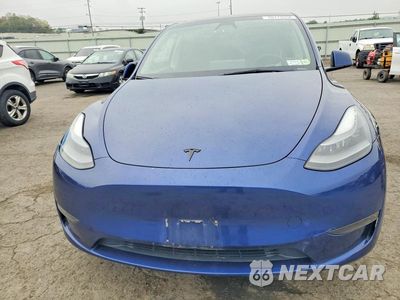 Piąte zdjęcie samochodu w środku: 2023 TESLA MODEL Y VIN:7SAYGDEE8PF802997 - miniatura