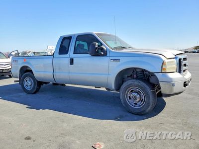 Czwarte zdjęcie samochodu z boku: 2006 FORD F250 SUPER DUTY VIN:1FTSX21566EA88073 - miniatura