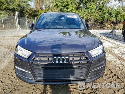 Piąte zdjęcie samochodu w środku: 2020 AUDI Q5 PREMIUM VIN:WA1ANAFY2L2079148 - miniatura