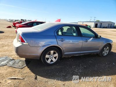 Trzecie zdjęcie samochodu z tyłu: 2006 FORD FUSION SE VIN:3FAFP07126R136729 - miniatura