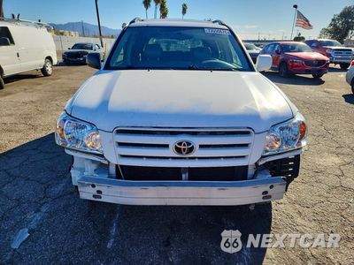Piąte zdjęcie samochodu w środku: 2005 TOYOTA HIGHLANDER LIMITED VIN:JTEDP21AX50090406 - miniatura