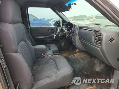 Zdjęcie 10 z 12 samochodu: 2003 CHEVROLET S TRUCK S10 VIN:1GCCS14H338257026 - miniatura