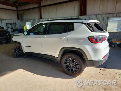 Drugie zdjęcie samochodu z przodu: 2025 JEEP COMPASS LATITUDE VIN:3C4NJDBN3ST606286 - miniatura