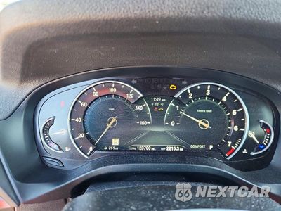 Zdjęcie 9 z 13 samochodu: 2019 BMW X3 XDRIVE30I VIN:5UXTR9C58KLP90632 - miniatura