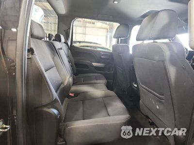 Zdjęcie 10 z 13 samochodu: 2018 CHEVROLET SILVERADO K1500 LT VIN:3GCUKRECXJG134109 - miniatura