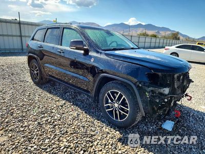 Czwarte zdjęcie samochodu z boku: 2018 JEEP GRAND CHEROKEE TRAILHAWK VIN:1C4RJFLM2JC423975 - miniatura