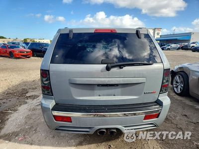 Zdjęcie 6 z 12 samochodu: 2006 JEEP GRAND CHEROKEE SRT-8 VIN:1J8HR78376C218114 - miniatura