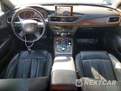 Zdjęcie 8 z 12 samochodu: 2012 AUDI A7 PRESTIGE VIN:WAU2GAFC8CN125750 - miniatura