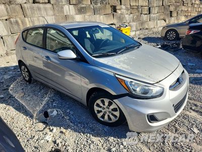 Czwarte zdjęcie samochodu z boku: 2016 HYUNDAI ACCENT SE VIN:KMHCT5AE7GU261295 - miniatura