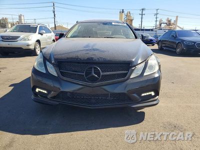 Piąte zdjęcie samochodu w środku: 2011 MERCEDES-BENZ E 550 VIN:WDDKJ7CB2BF080211 - miniatura