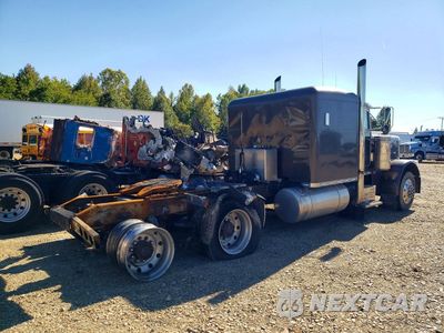 Trzecie zdjęcie samochodu z tyłu: 1996 PETERBILT 379 SEMI TRUCK VIN:1XP5DB9X7TD403474 - miniatura