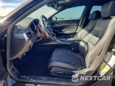 Zdjęcie 7 z 12 samochodu: 2020 HONDA ACCORD SPORT VIN:1HGCV1F36LA156033 - miniatura