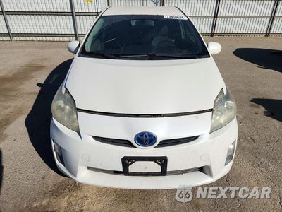 Piąte zdjęcie samochodu w środku: 2011 TOYOTA PRIUS THREE VIN:JTDKN3DU5B0327506 - miniatura