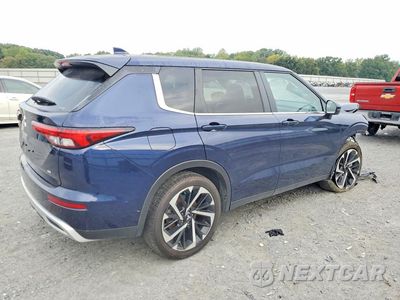Trzecie zdjęcie samochodu z tyłu: 2023 MITSUBISHI OUTLANDER SE VIN:JA4J4UA8XPZ060811 - miniatura