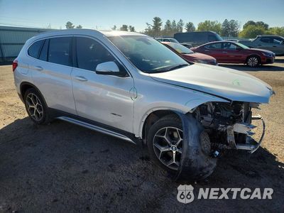 Czwarte zdjęcie samochodu z boku: 2016 BMW X1 XDRIVE28I VIN:WBXHT3C38GP880306 - miniatura