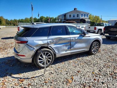 Trzecie zdjęcie samochodu z tyłu: 2024 LINCOLN CORSAIR GRAND TOURING VIN:5LMTJ5DZ3RUL17155 - miniatura