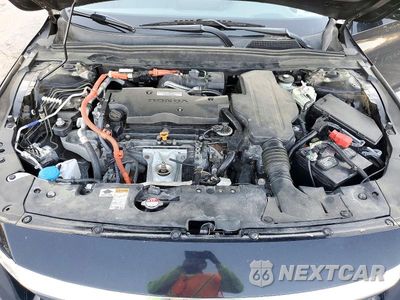 Zdjęcie 11 z 12 samochodu: 2018 HONDA ACCORD TOURING HYBRID VIN:1HGCV3F99JA008102 - miniatura