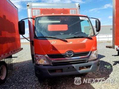 Piąte zdjęcie samochodu w środku: 2018 HINO 195 BOX TRUCK VIN:JHHSDM2H3JK006112 - miniatura