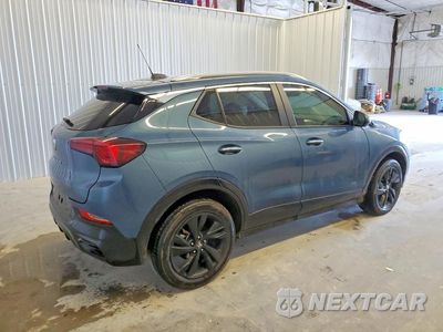 Trzecie zdjęcie samochodu z tyłu: 2025 BUICK ENCORE GX SPORT TOURING VIN:KL4AMDSL0SB141031 - miniatura