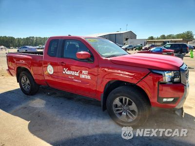 Czwarte zdjęcie samochodu z boku: 2025 NISSAN FRONTIER SV VIN:1N6ED1CM2SN624108 - miniatura