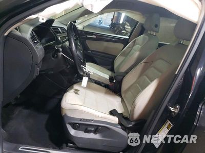 Zdjęcie 7 z 13 samochodu: 2018 VOLKSWAGEN TIGUAN SEL PREMIUM VIN:3VV5B7AX3JM122260 - miniatura