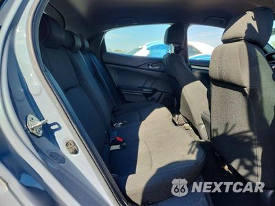Zdjęcie 10 z 13 samochodu: 2017 HONDA CIVIC LX VIN:SHHFK7H33HU214813 - miniatura