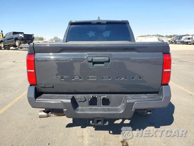 Zdjęcie 6 z 12 samochodu: 2025 TOYOTA TACOMA SR5 VIN:3TMLB5JN9SM129157 - miniatura