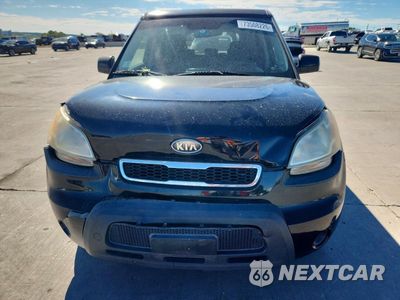 Piąte zdjęcie samochodu w środku: 2010 KIA SOUL + VIN:KNDJT2A20A7179933 - miniatura