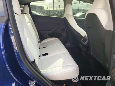 Zdjęcie 10 z 13 samochodu: 2023 TESLA MODEL Y VIN:7SAYGDEE0PA090305 - miniatura